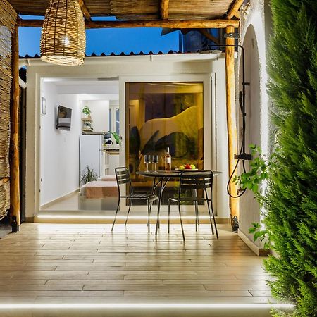 Newly Built All Season Resort Néa Sílata エクステリア 写真