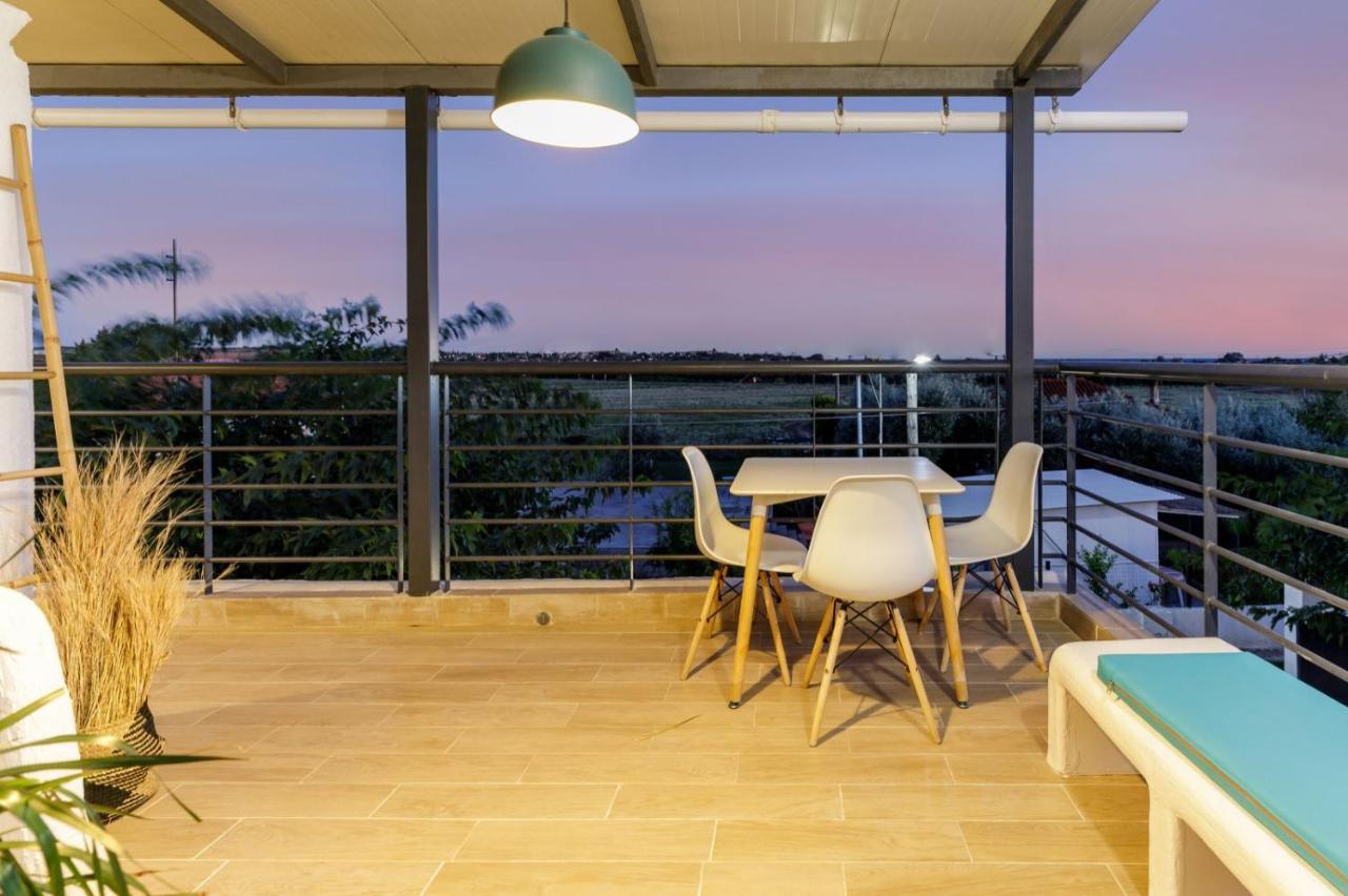 Newly Built All Season Resort Néa Sílata エクステリア 写真