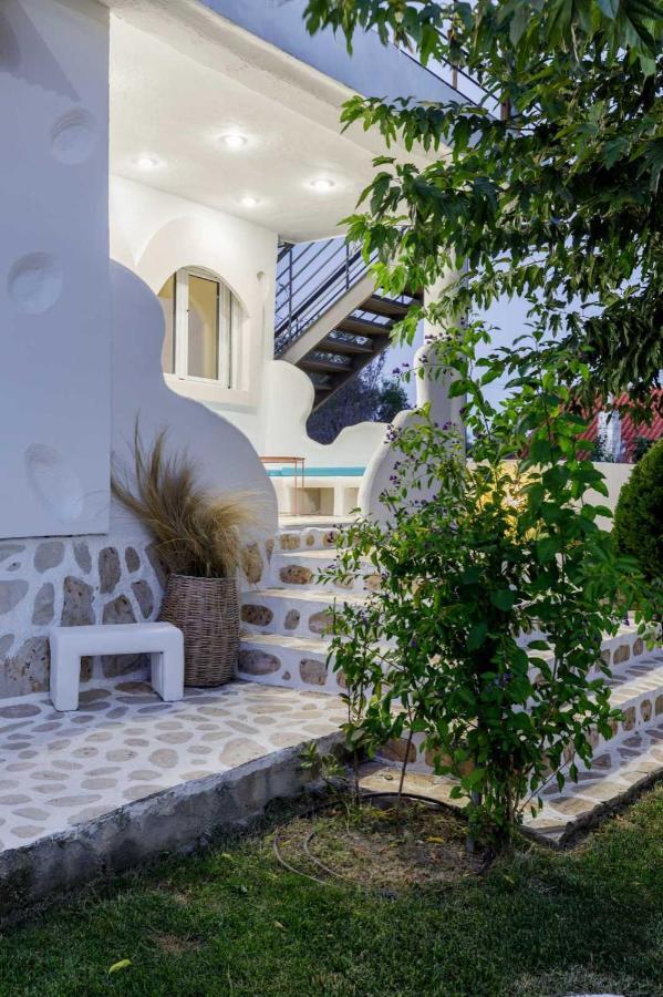 Newly Built All Season Resort Néa Sílata エクステリア 写真